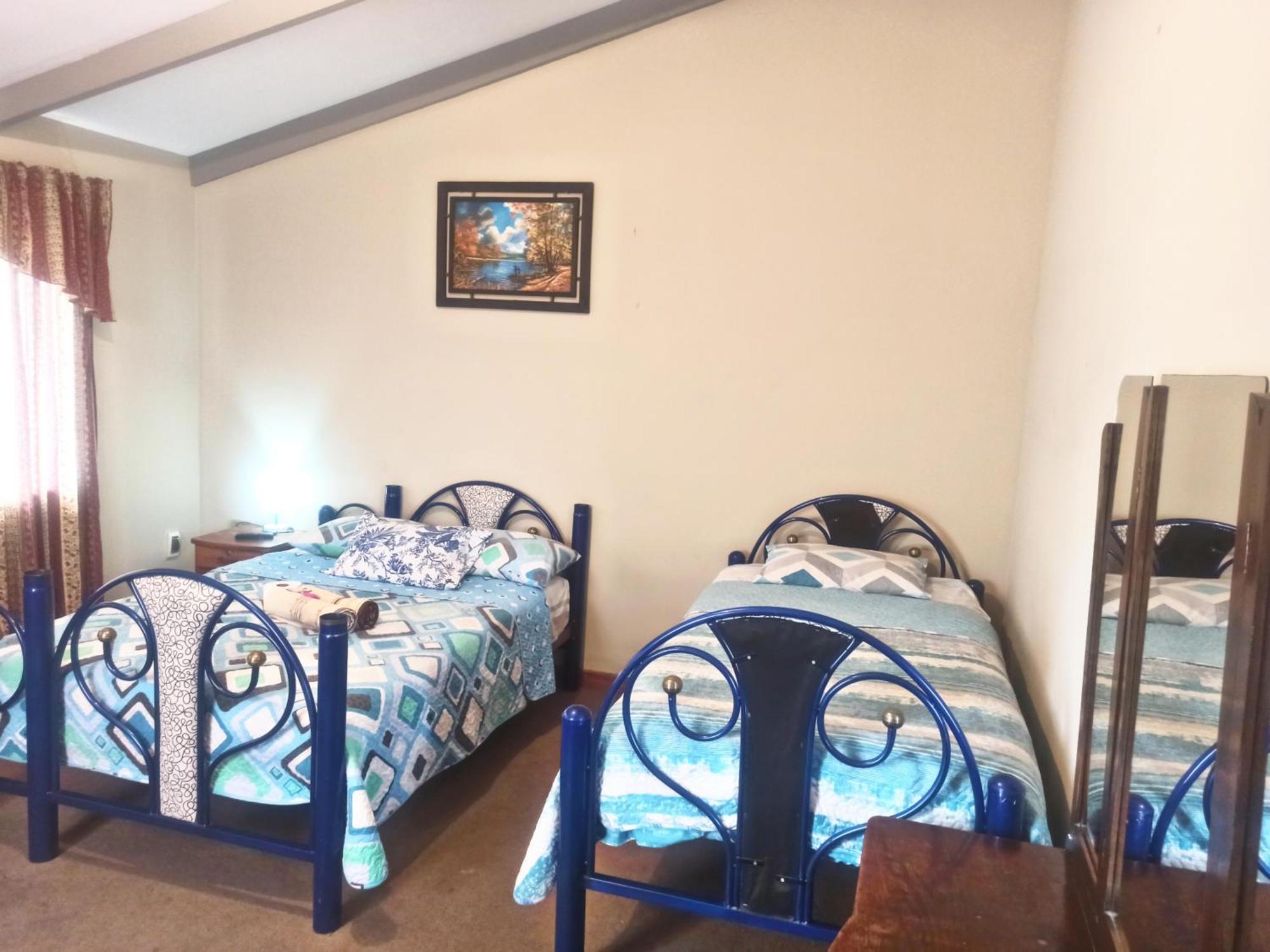 Bed and breakfast Residencial Moroni - Alojamiento En Cochabamba Extérieur photo